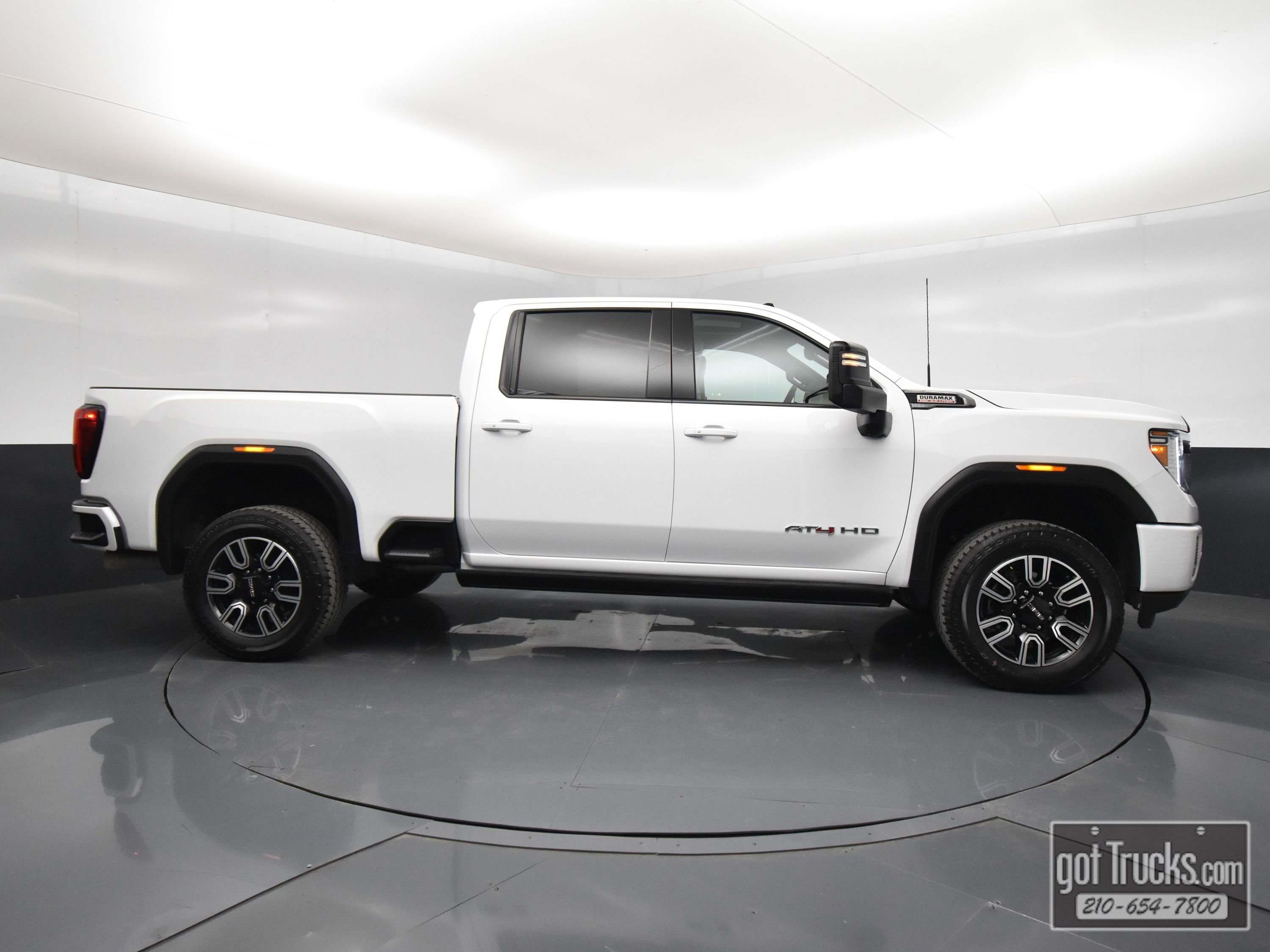 Used 2023 GMC Sierra 2500 AT4 w/ AT4 Premium Plus Package image 49