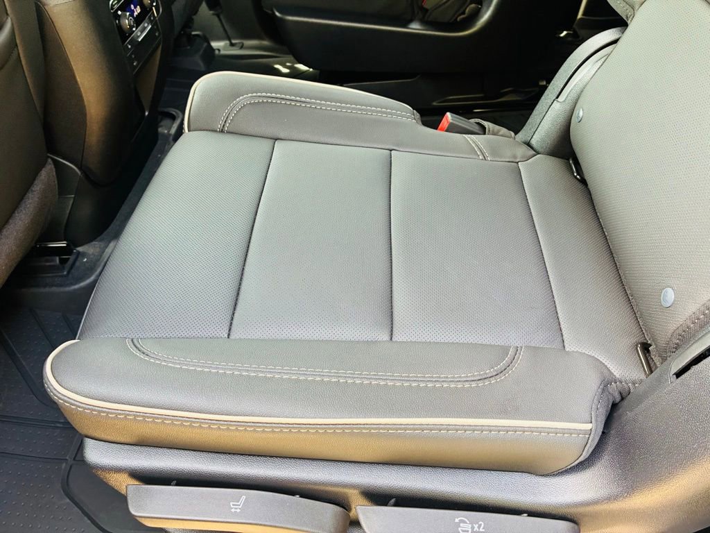 New 2025 Chevrolet Tahoe Premier image 13