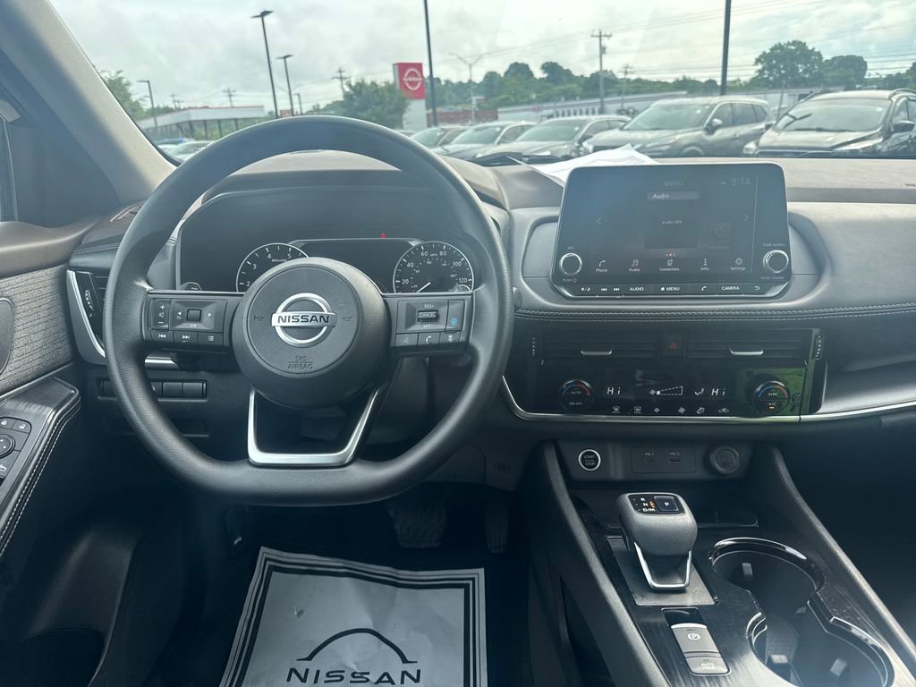 Used 2021 Nissan Rogue SV AWD/4WD image 22