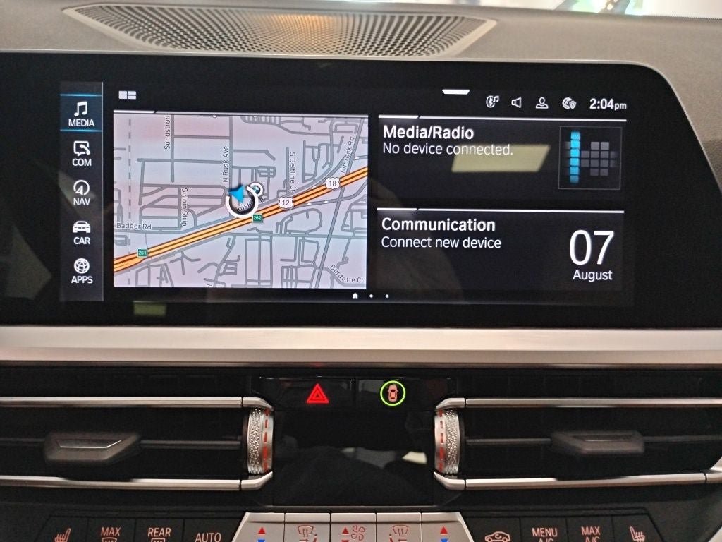 Used 2022 BMW 330e xDrive w/ Driving Assistance Package AWD/4WD image 19