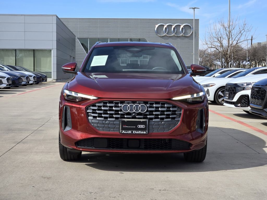 Certified 2025 Audi Q5 Prestige image 4