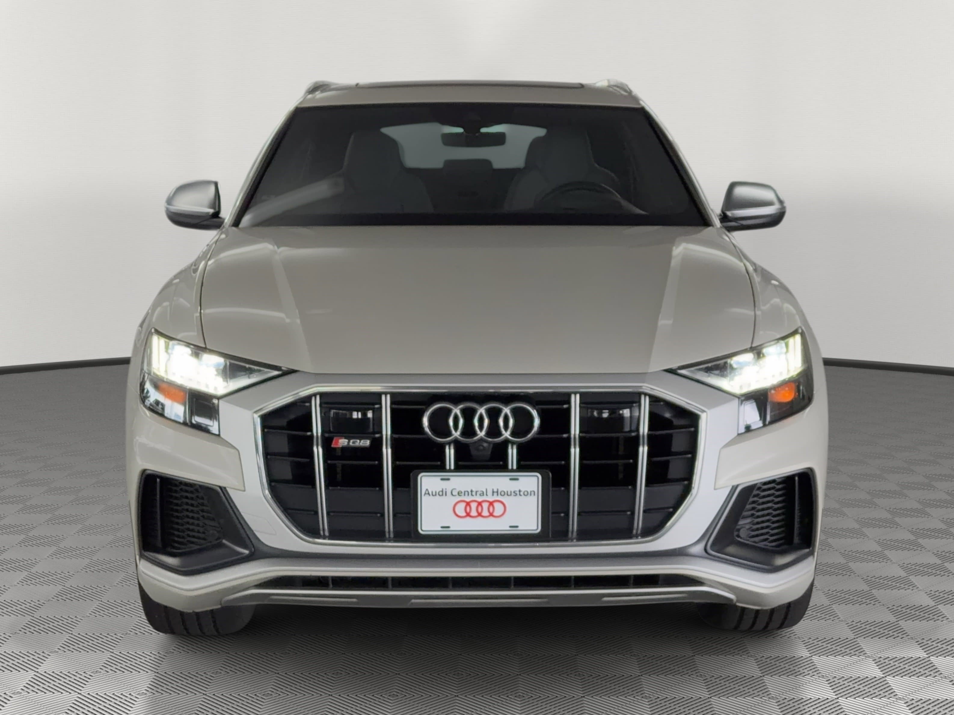 Used 2021 Audi SQ8 Prestige AWD/4WD image 6