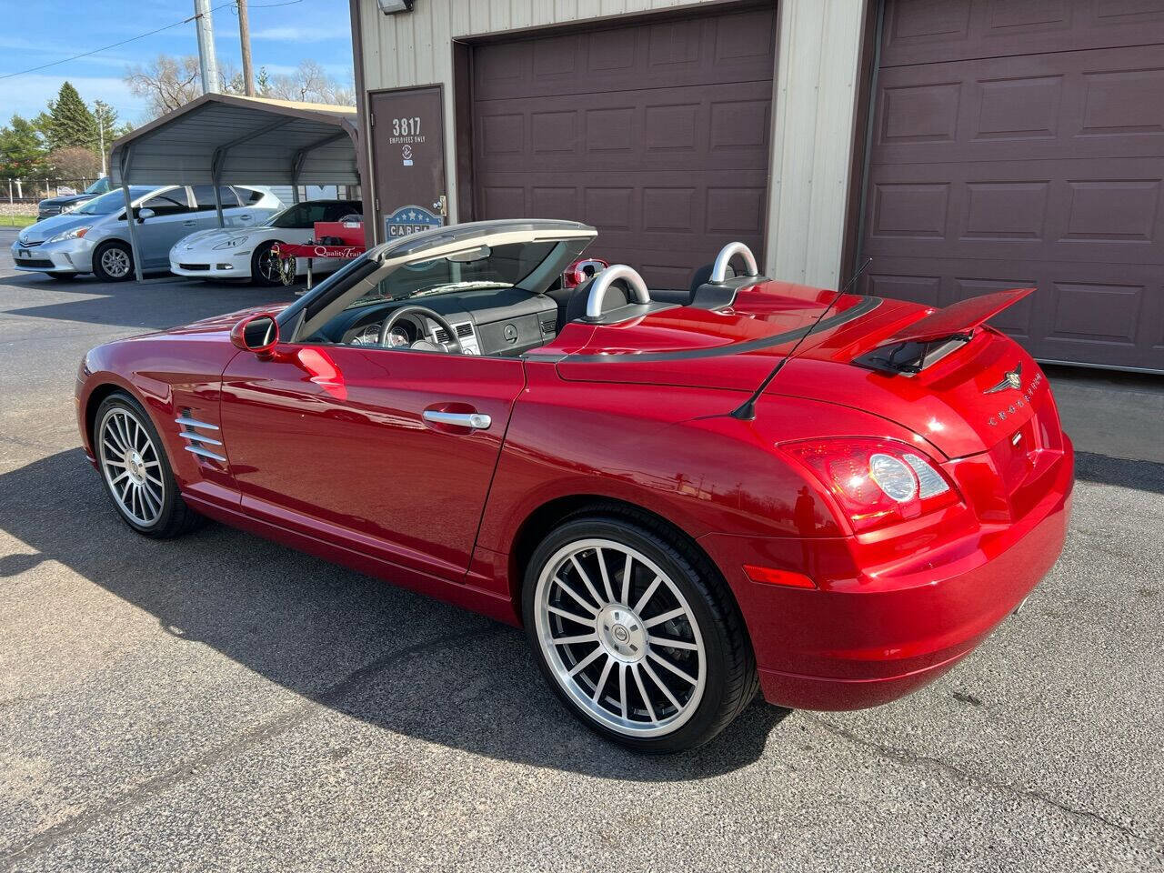 Used 2007 Chrysler Crossfire Convertible w/ Special Edition Group image 8