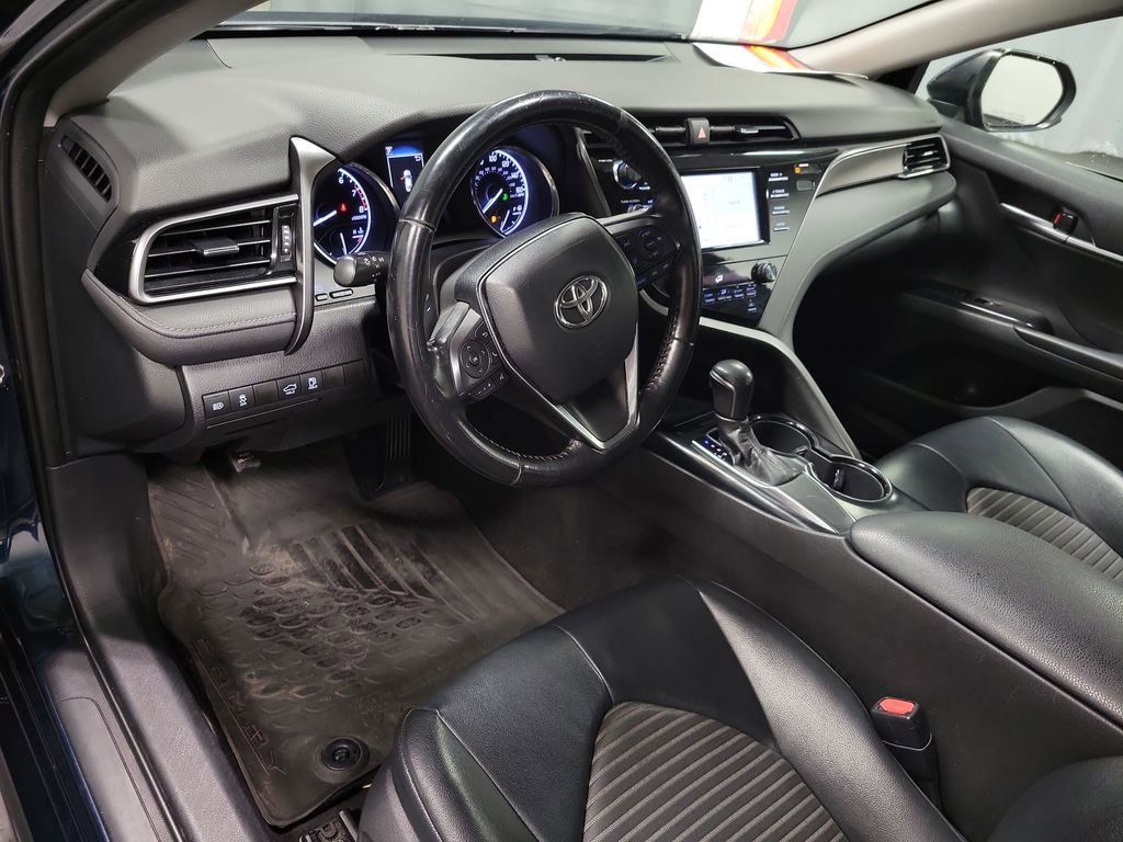 Used 2019 Toyota Camry SE image 13