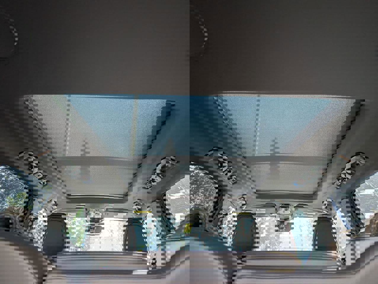 Used 2024 Volvo XC60 T8 Ultimate w/ Protection Package Premier image 15