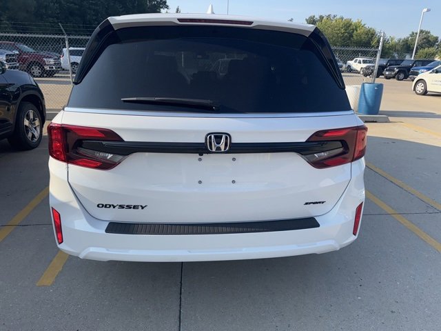 New 2026 Honda Odyssey Sport-L image 7