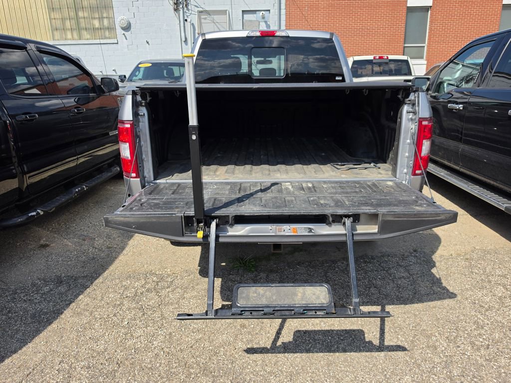 Used 2020 Ford F150 XLT w/ Equipment Group 302A Luxury AWD/4WD image 8
