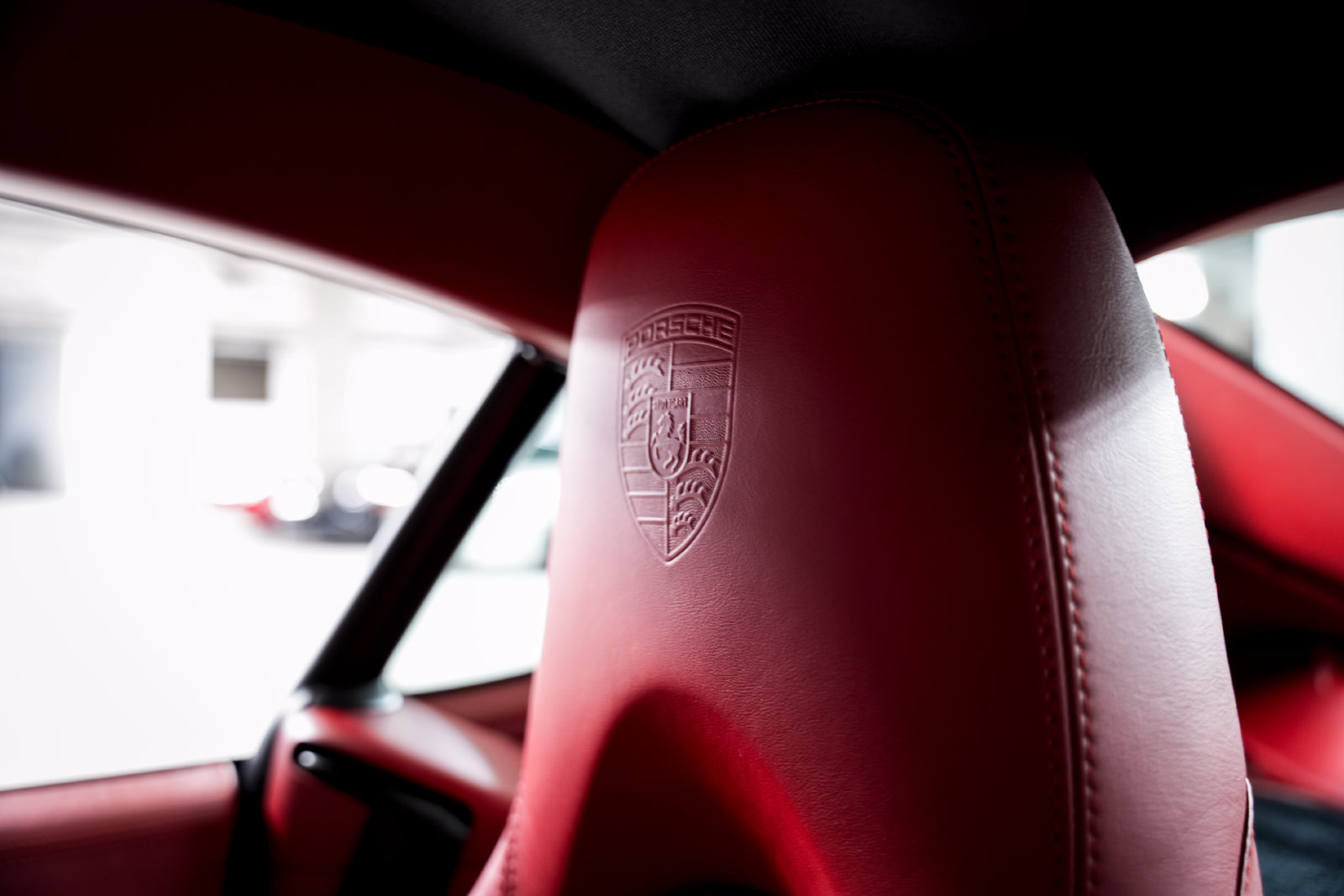 Used 2011 Porsche Cayman S RWD image 17