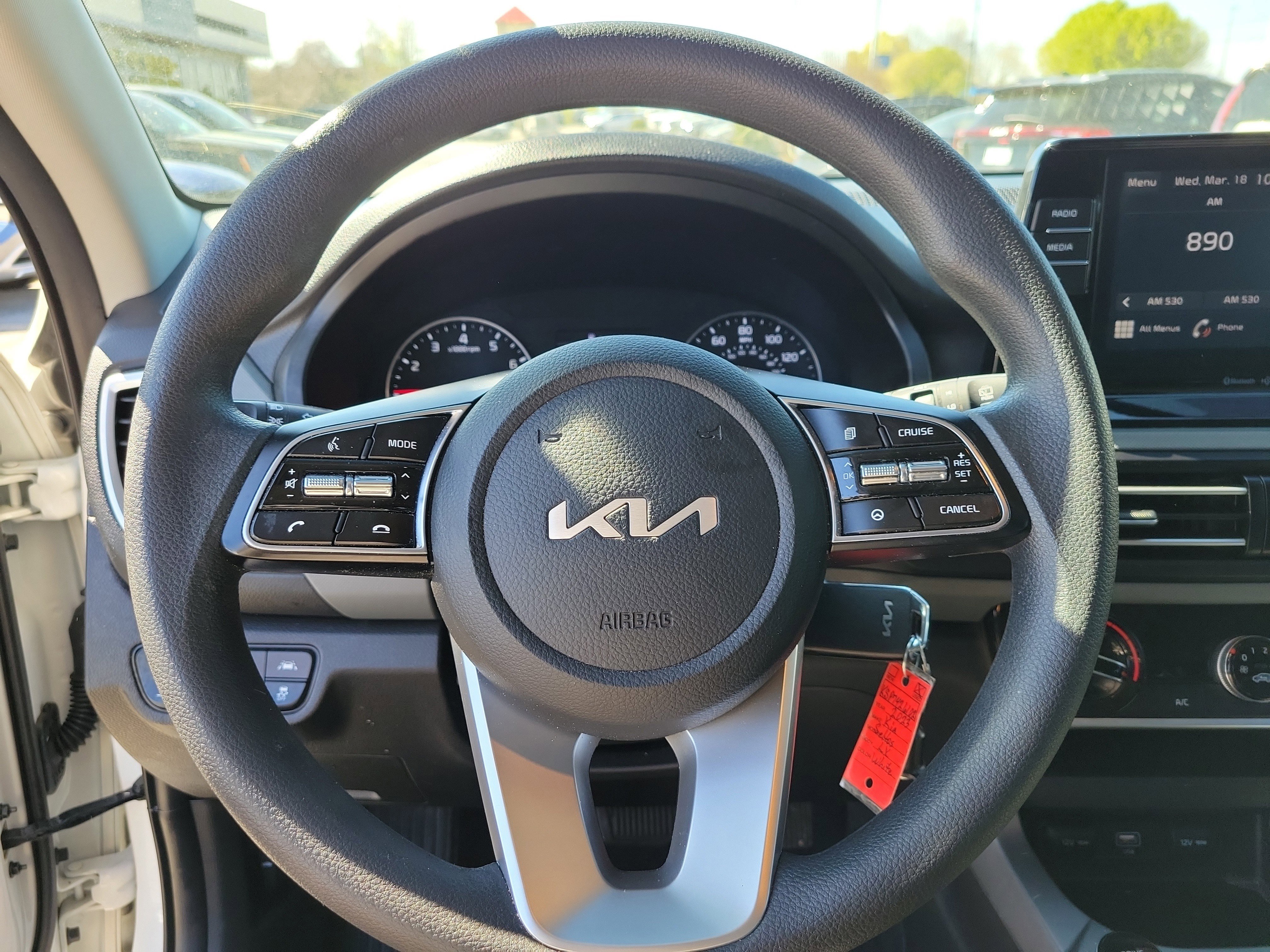 Used 2023 Kia Seltos LX image 21