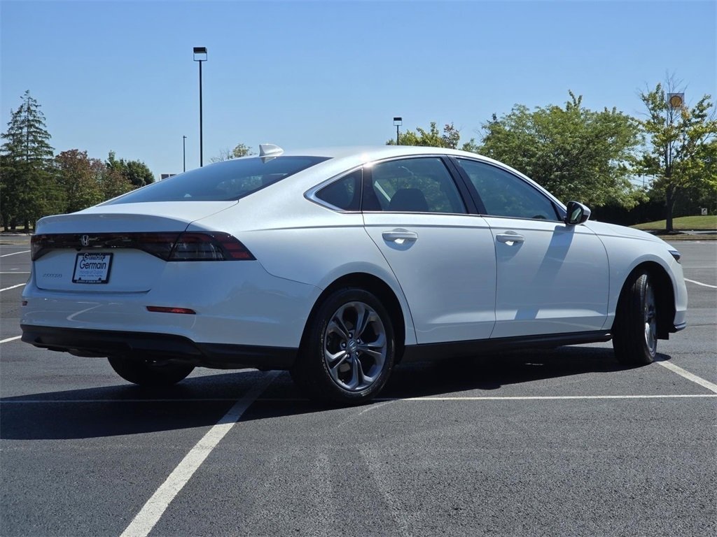 Certified 2024 Honda Accord EX image 19