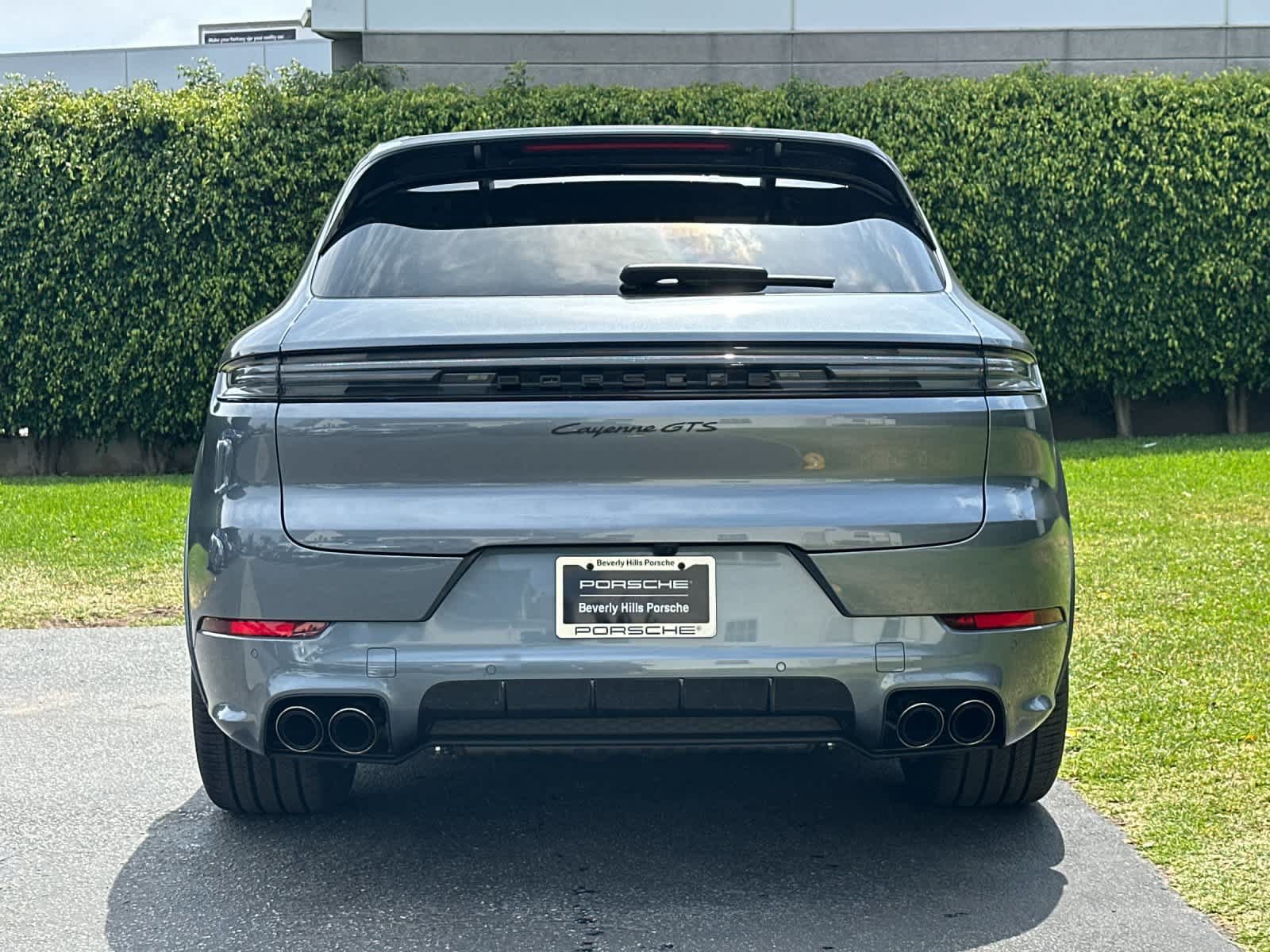 New 2026 Porsche Cayenne GTS AWD/4WD image 7