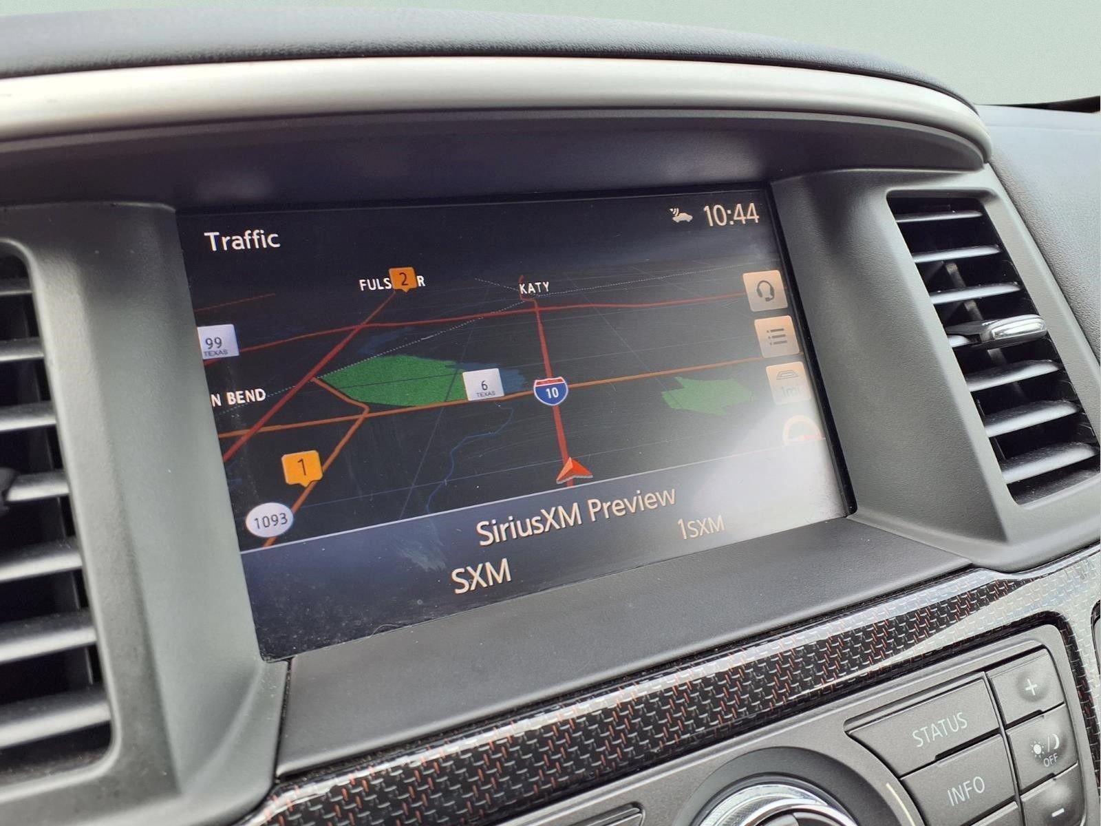 Used 2019 Nissan Pathfinder SV w/ Rock Creek Edition FWD image 16