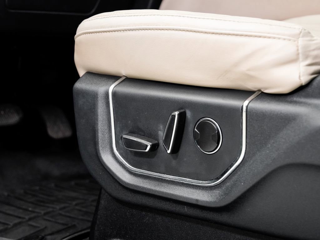 Used 2022 Ford Expedition Max Platinum image 10