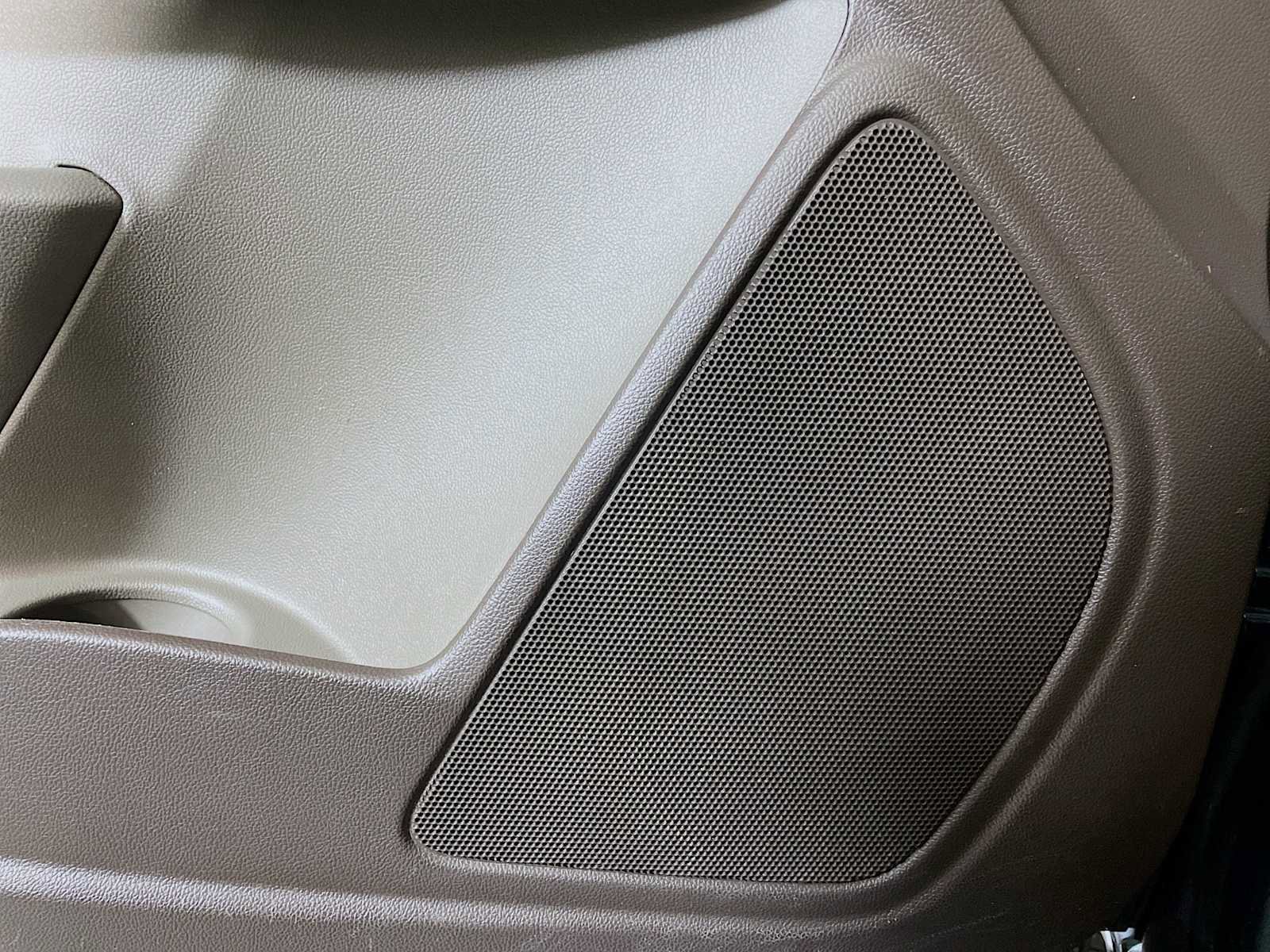 Used 2021 GMC Canyon Denali image 17