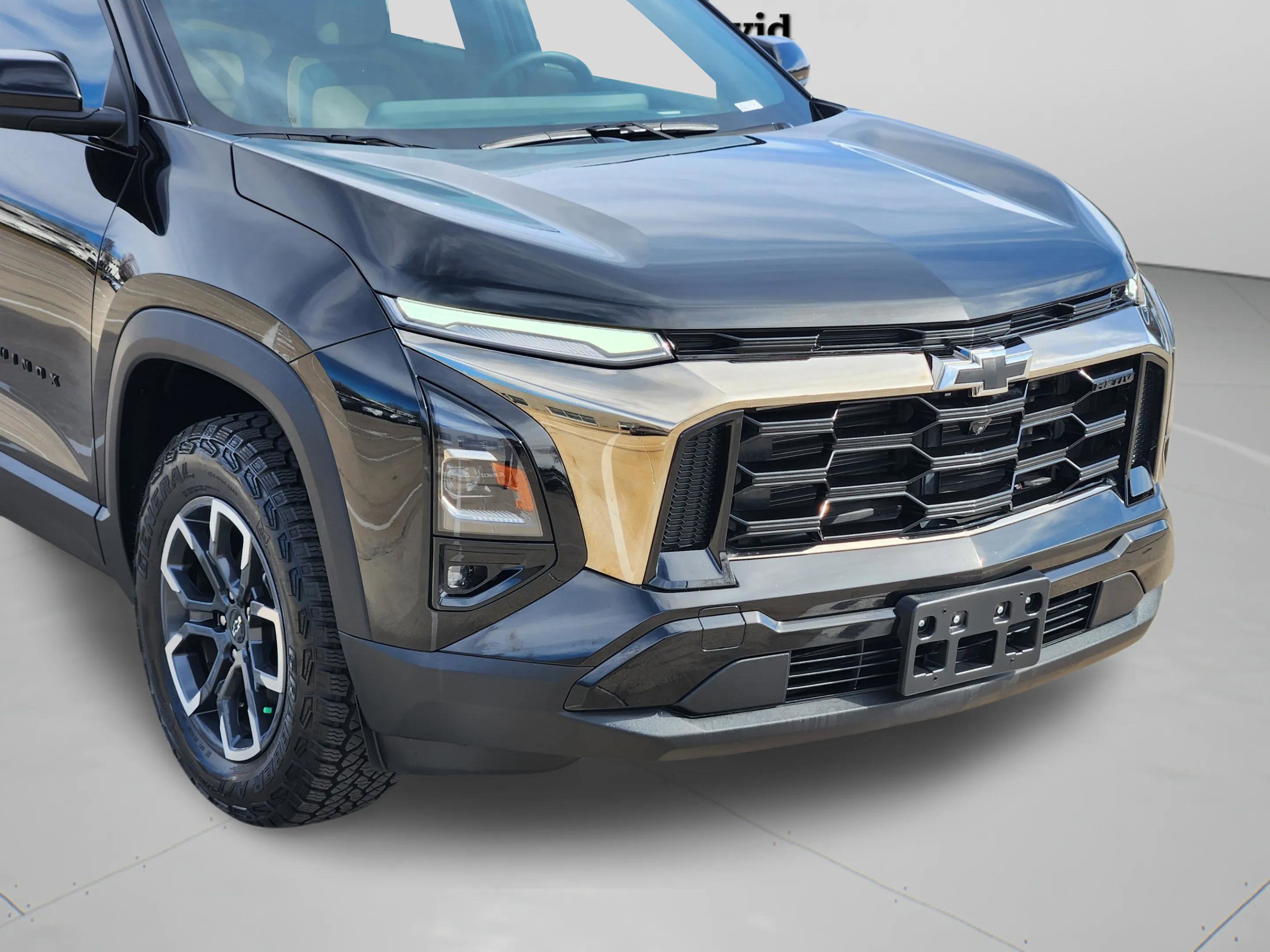 Used 2025 Chevrolet Equinox ACTIV w/ Safety and Technology Package image 6