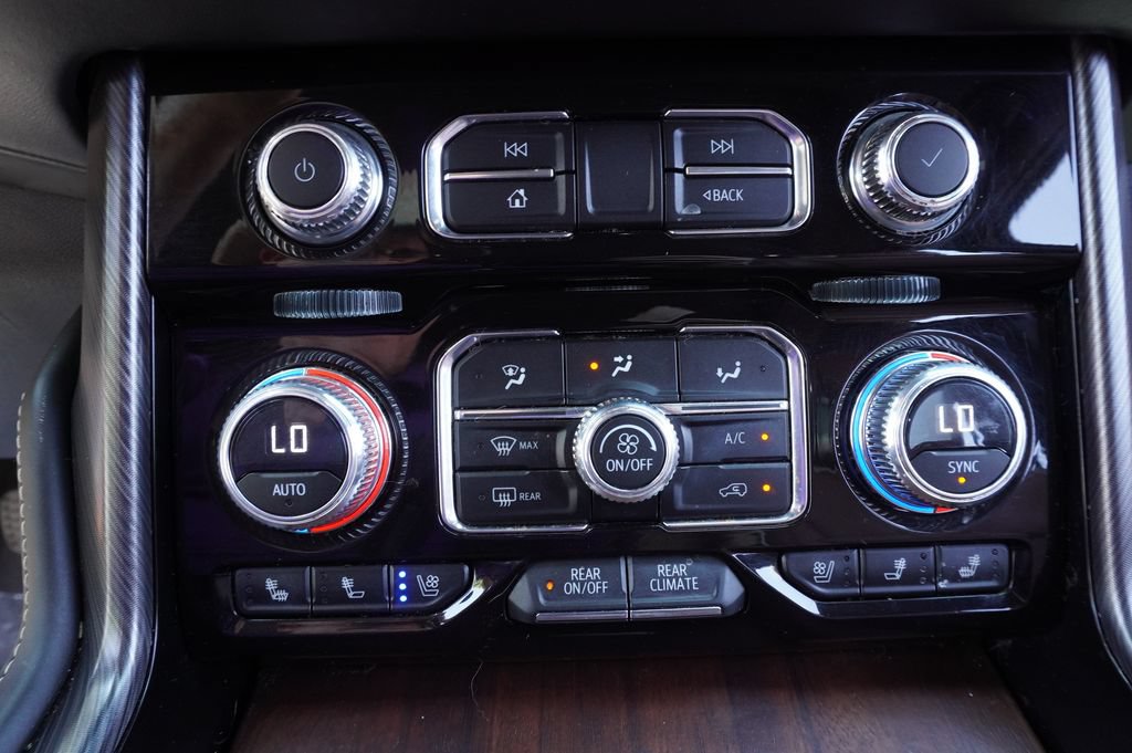 Certified 2023 GMC Yukon XL Denali Ultimate AWD/4WD image 20