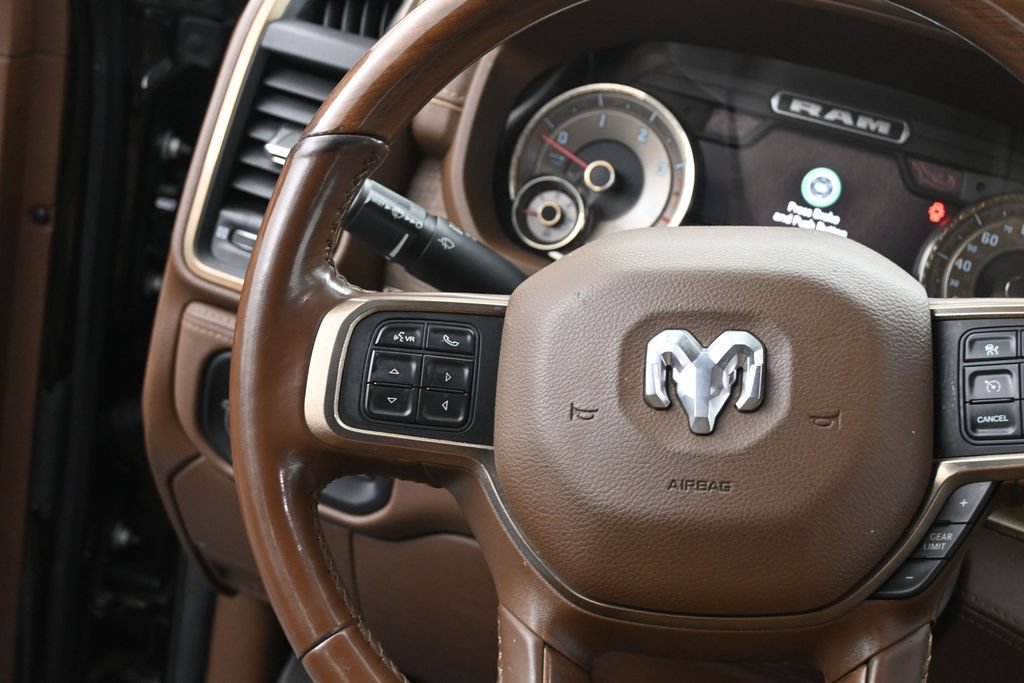 Used 2022 RAM 3500 Limited AWD/4WD image 43