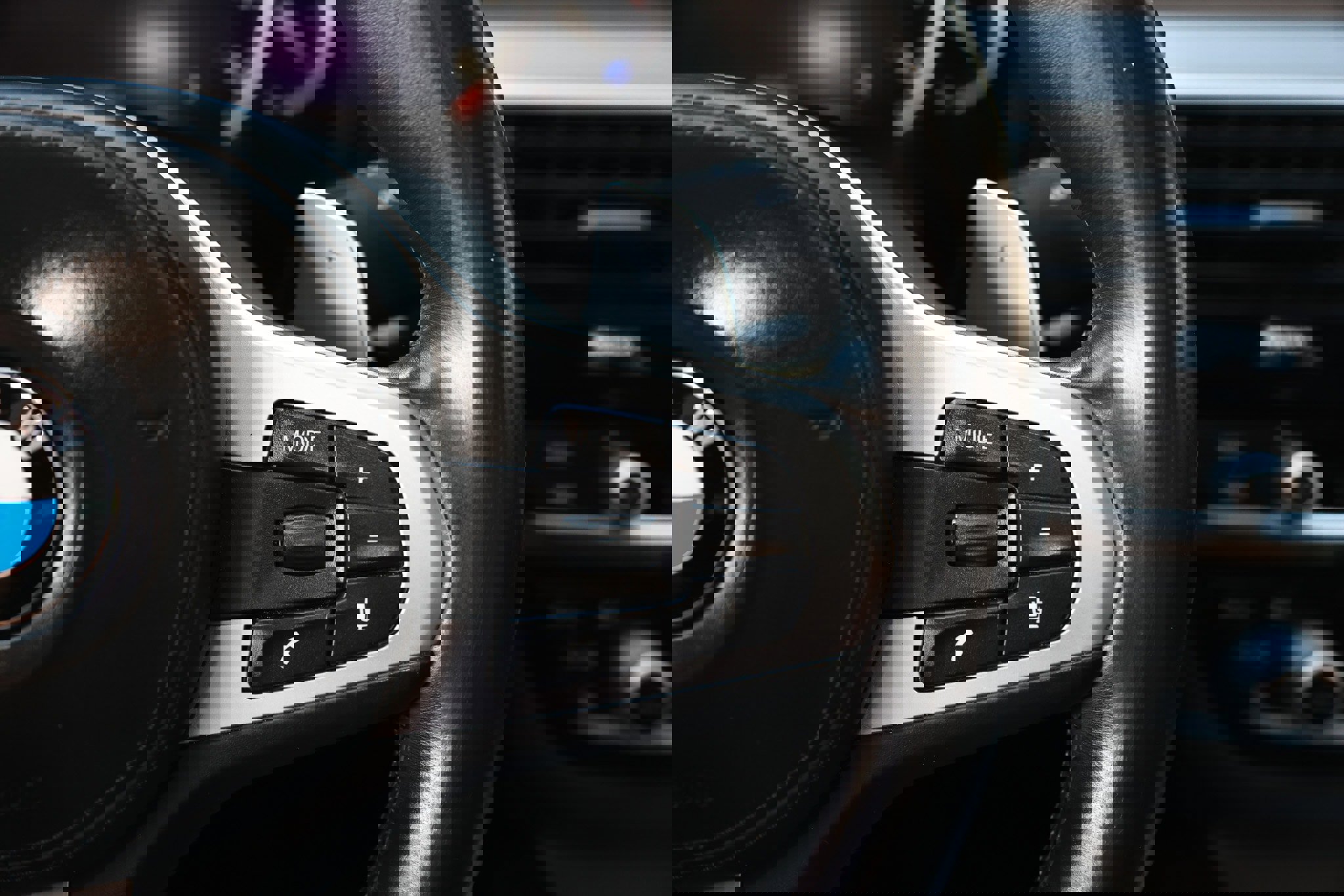 Used 2018 BMW 540i image 33