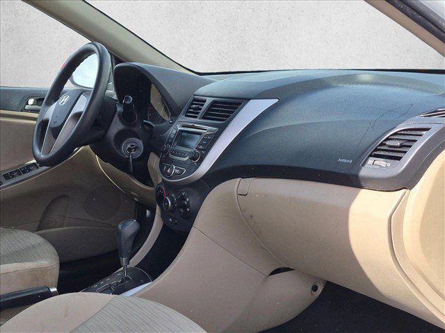 Used 2017 Hyundai Accent SE FWD image 11
