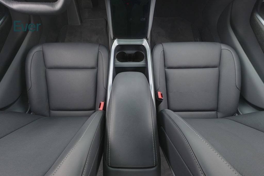 Used 2024 Lucid Air Touring AWD/4WD image 24