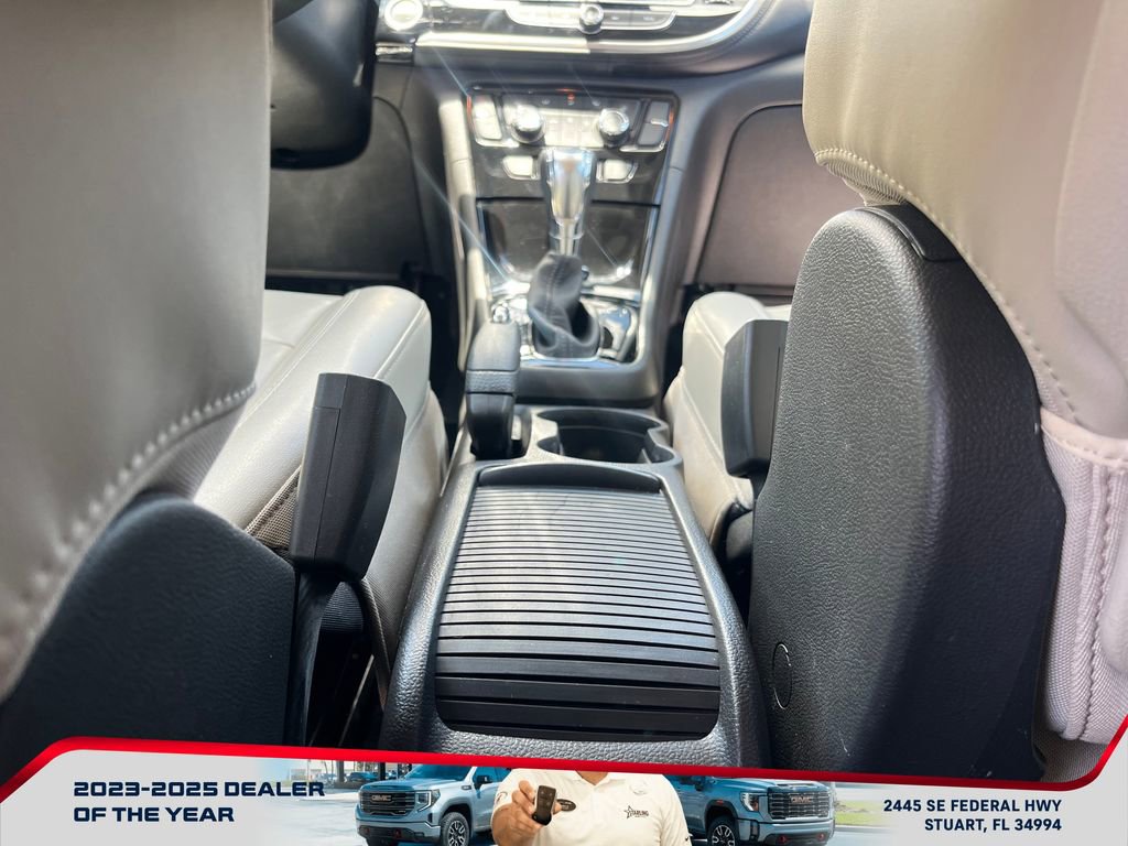 Used 2019 Buick Encore Essence w/ Experience Buick Package FWD image 15