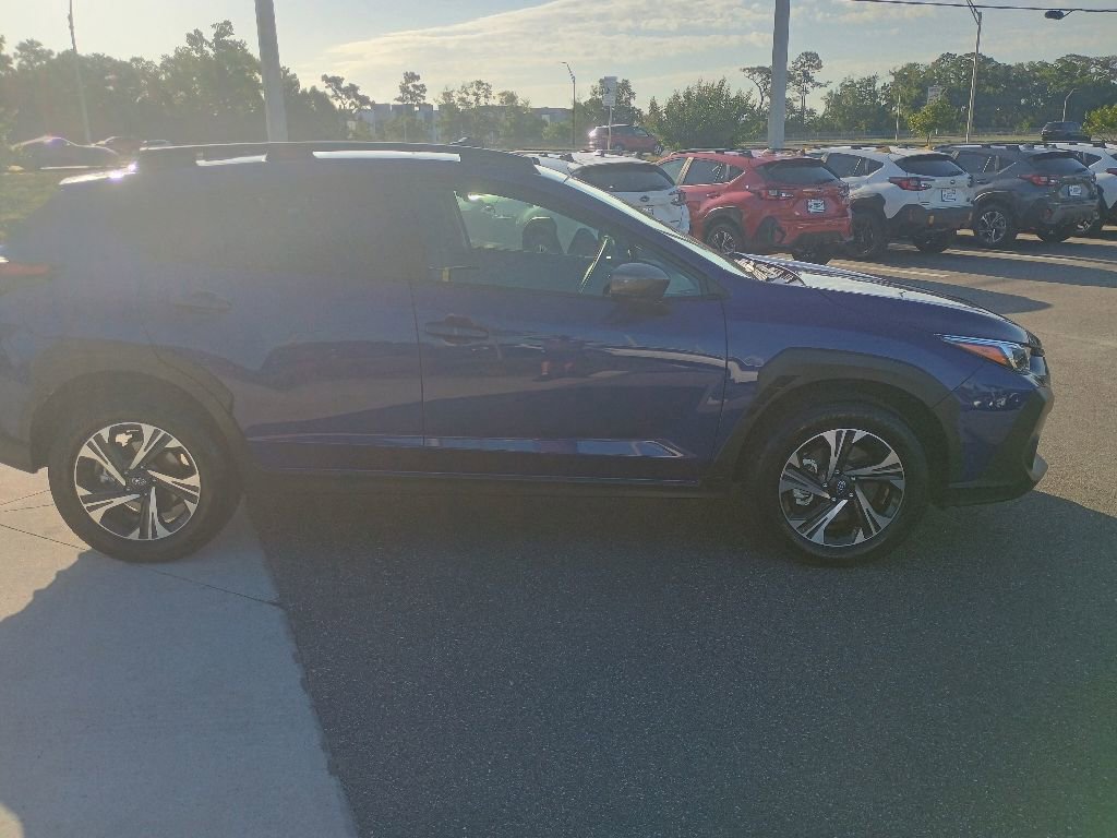 Certified 2025 Subaru Crosstrek 2.0i Premium AWD/4WD image 4