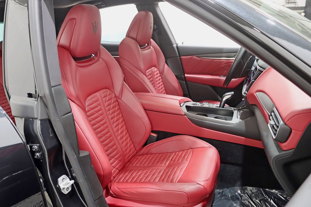 Used 2022 Maserati Levante Modena S AWD/4WD image 28