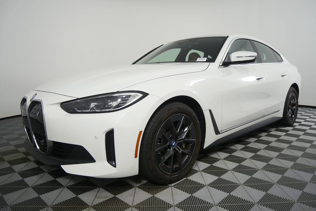 Certified 2023 BMW i4 eDrive35 RWD image 4