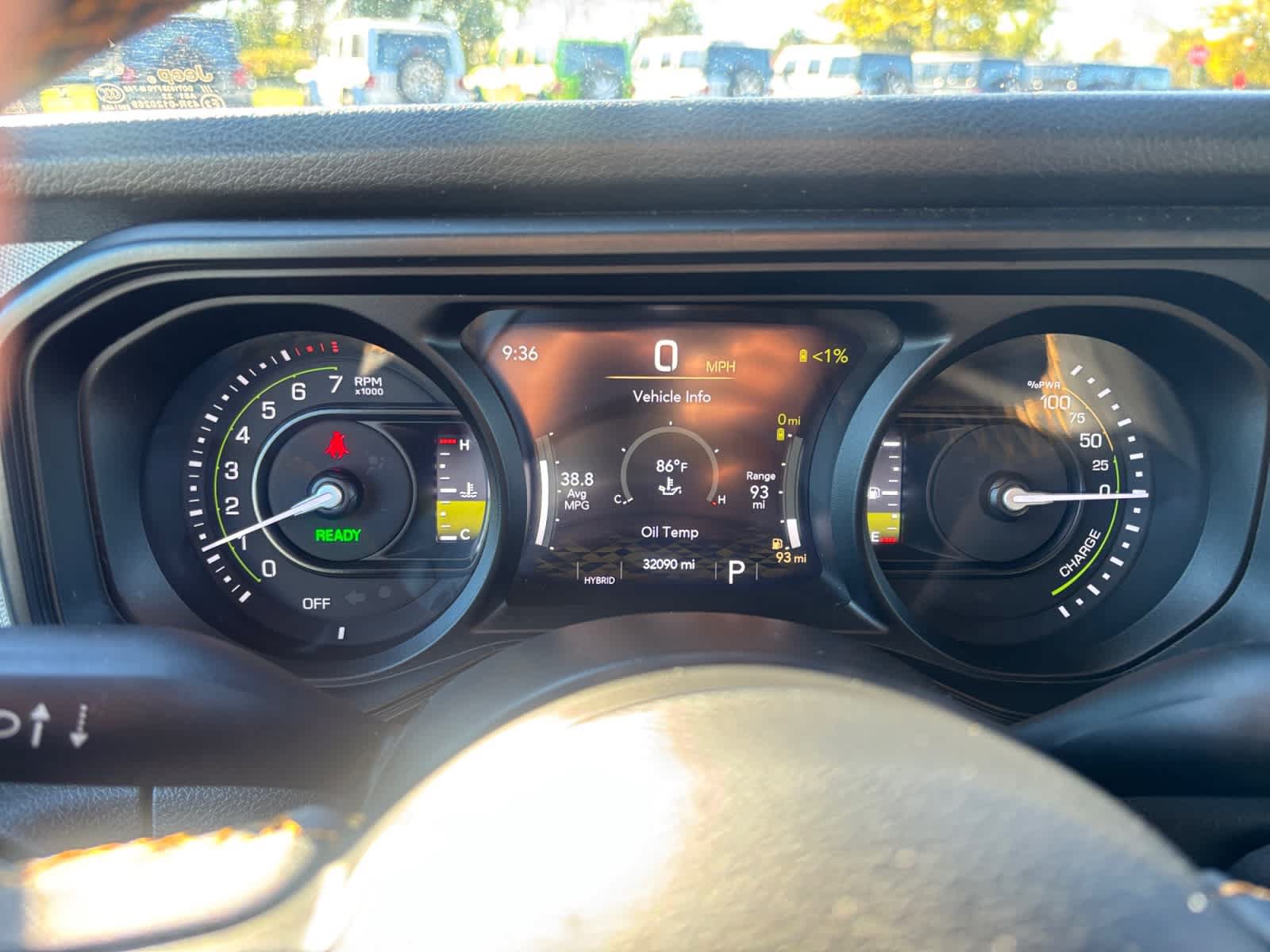 Used 2024 Jeep Wrangler Unlimited w/ Convenience Group AWD/4WD image 12