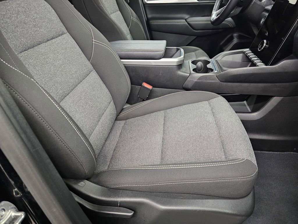 Used 2025 GMC Terrain Elevation AWD/4WD image 19
