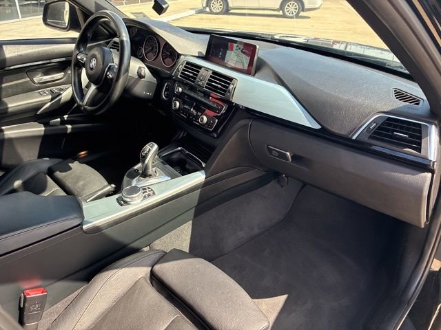 Used 2017 BMW 330i xDrive Sedan image 12