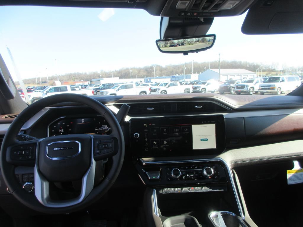 New 2026 GMC Sierra 3500 Denali w/ Denali Reserve Package image 17