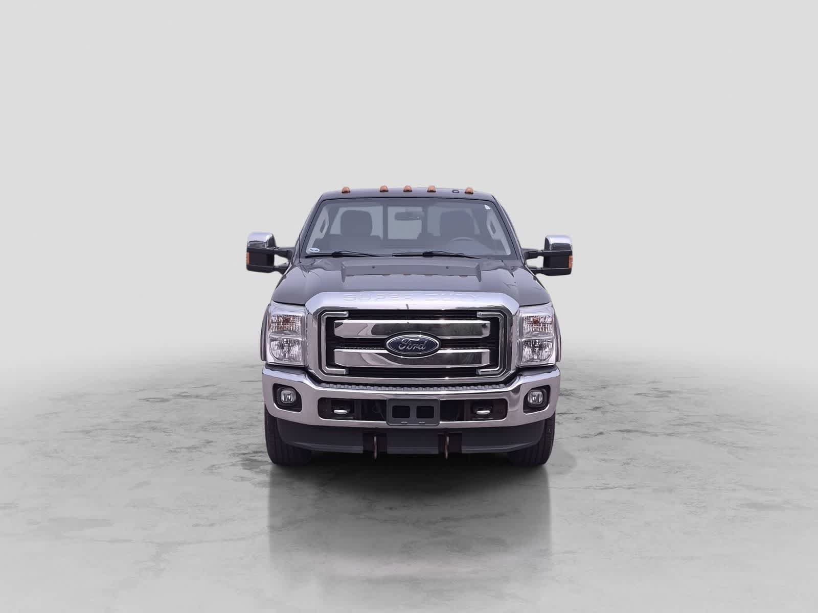 Used 2015 Ford F350 XLT w/ XLT Premium Package AWD/4WD image 3