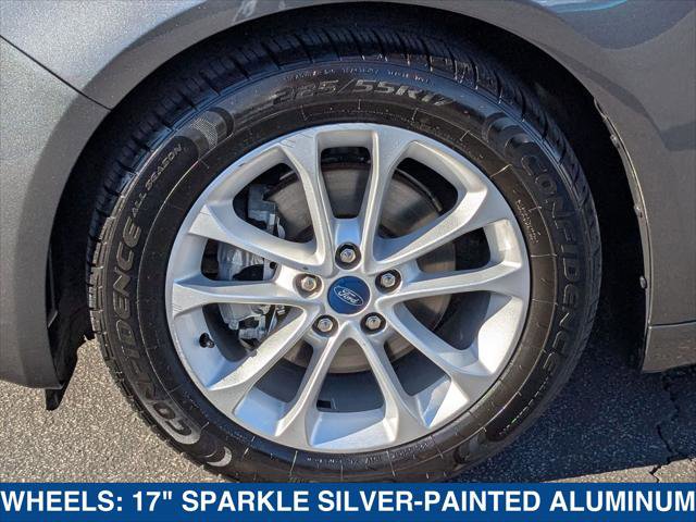 Used 2020 Ford Fusion SE image 9