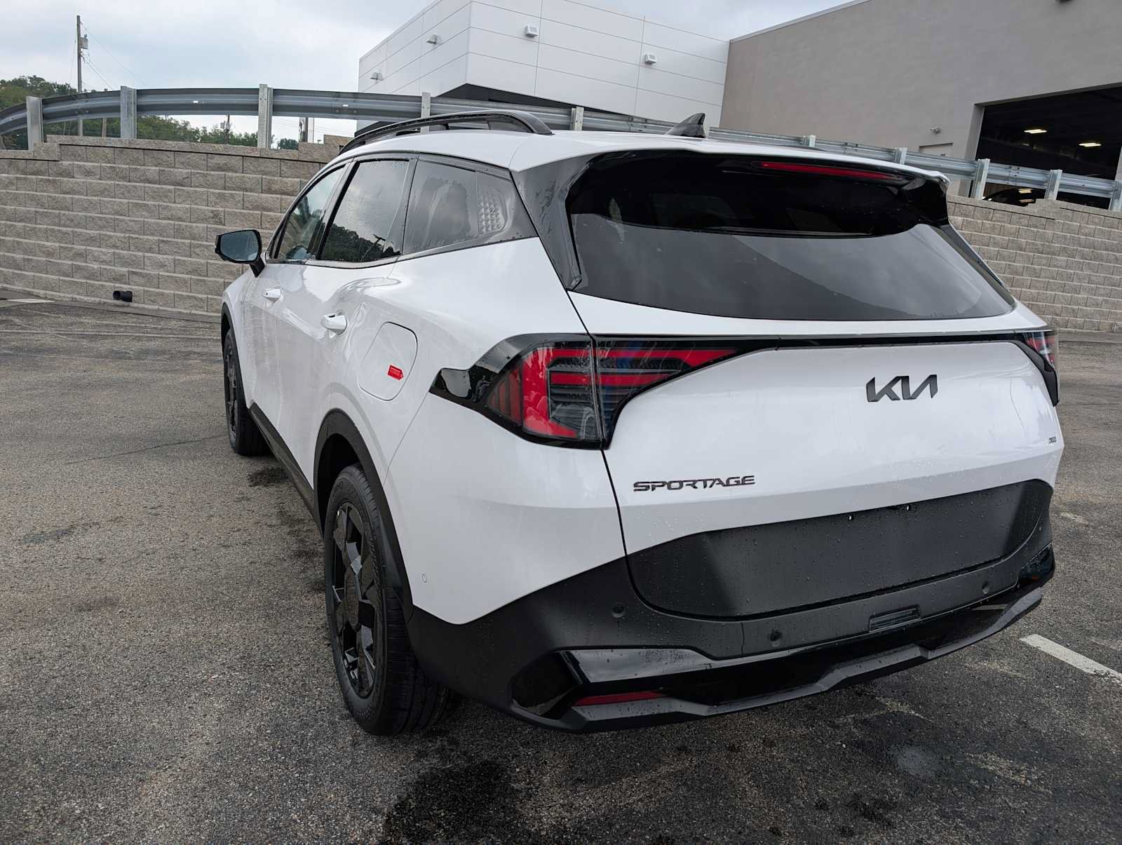 New 2026 Kia Sportage X-Line w/ X-Line Technology Package AWD/4WD image 9