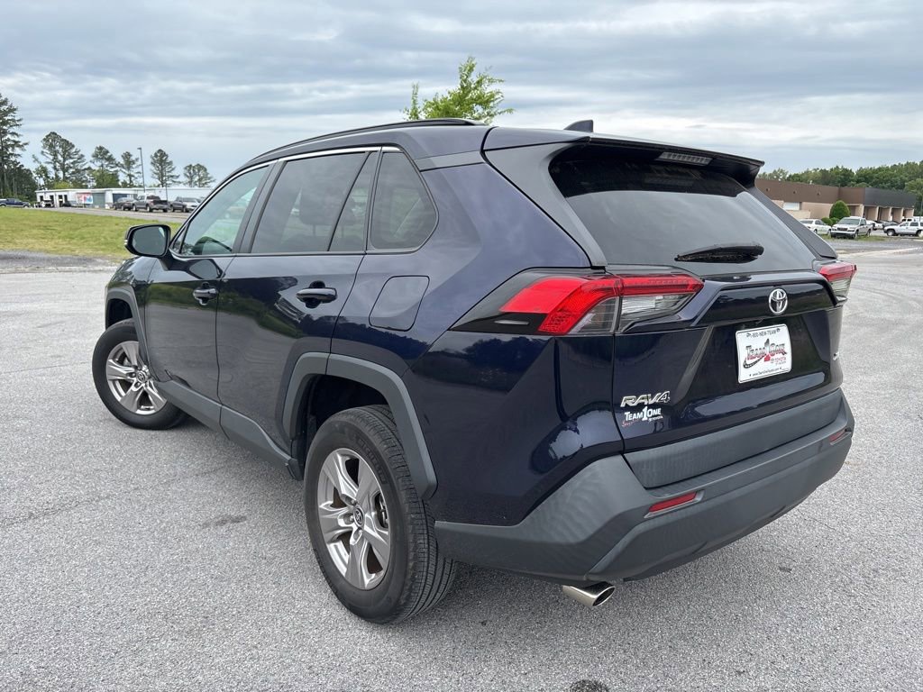 Used 2022 Toyota RAV4 XLE FWD image 7