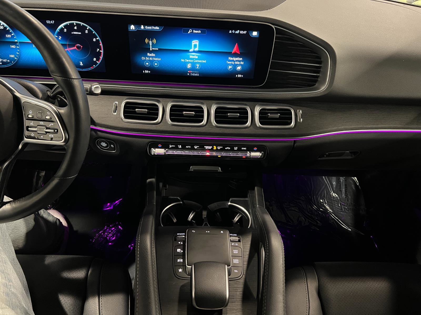 Used 2022 Mercedes-Benz GLE 350 4MATIC w/ AMG Line Exterior image 16