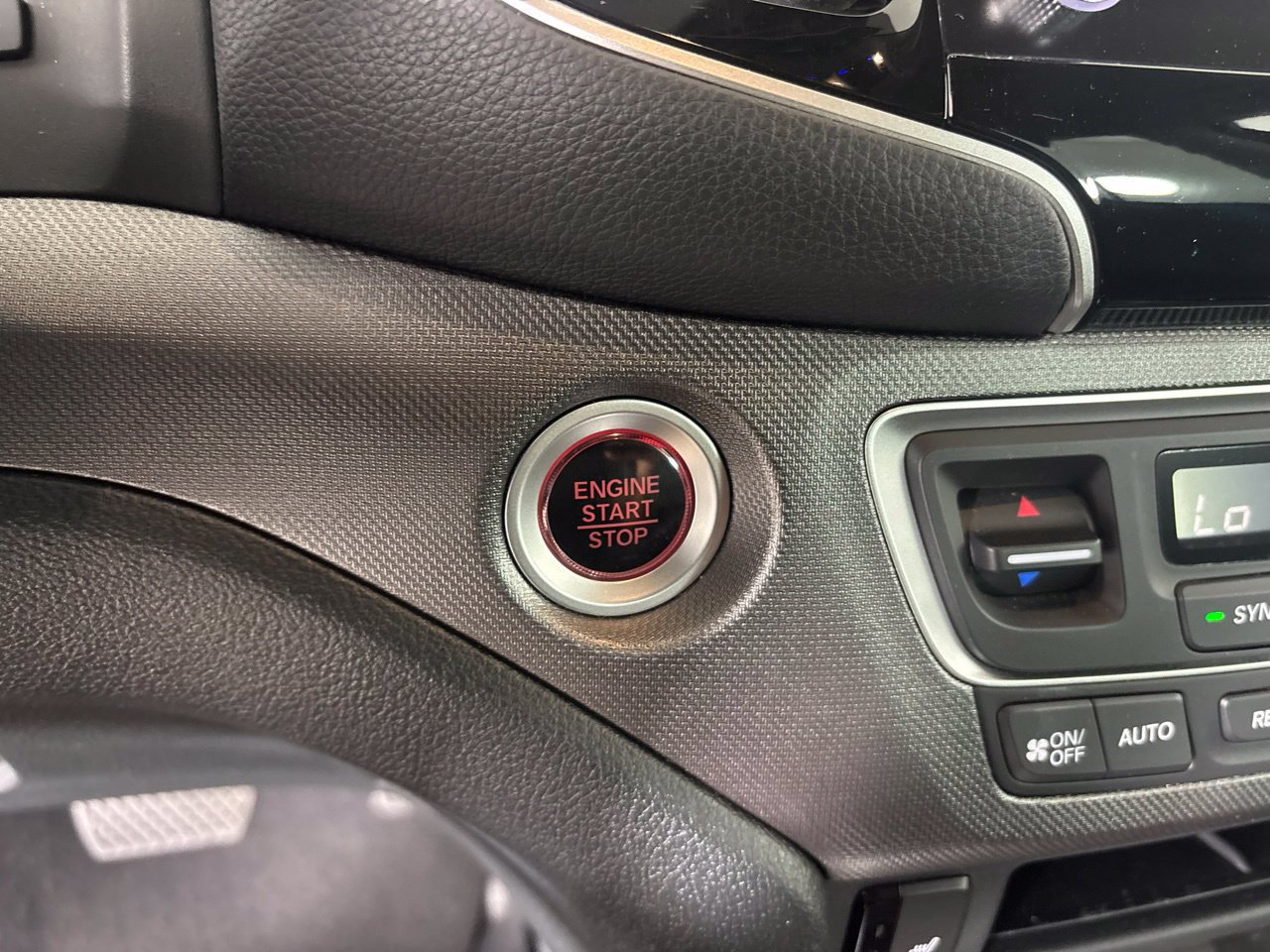 Used 2023 Honda Ridgeline RTL-E image 24
