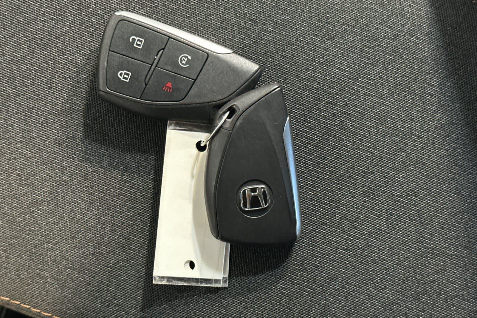 Used 2025 Honda Prologue EX image 28