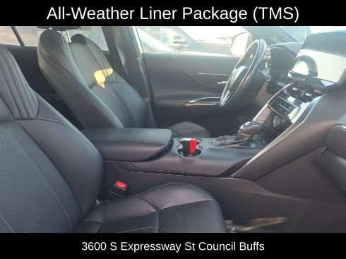 Used 2021 Toyota Venza XLE w/ Softex Package AWD/4WD image 7