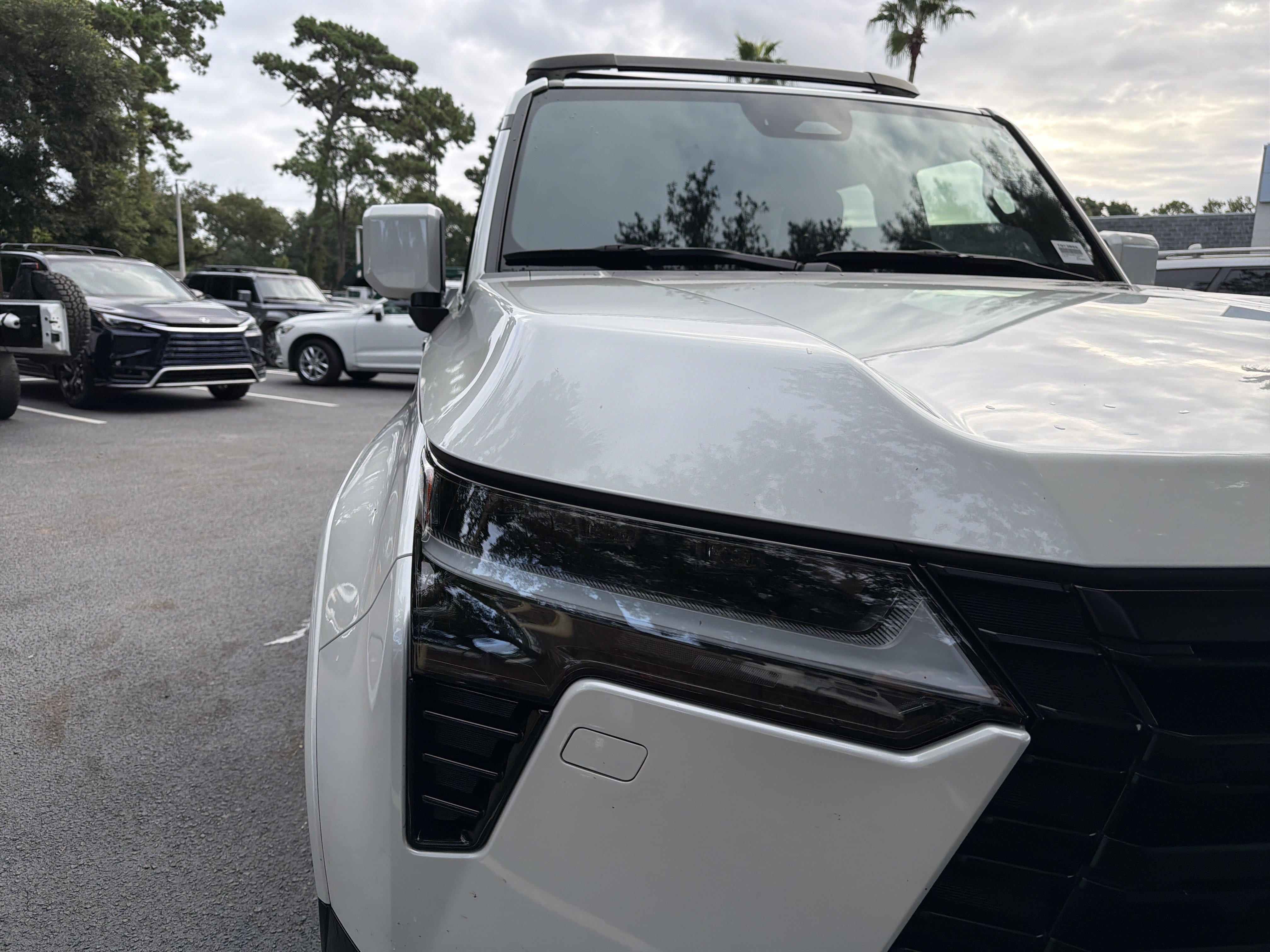Certified 2024 Lexus GX 550 w/ Accessory Package (Z1) AWD/4WD image 12