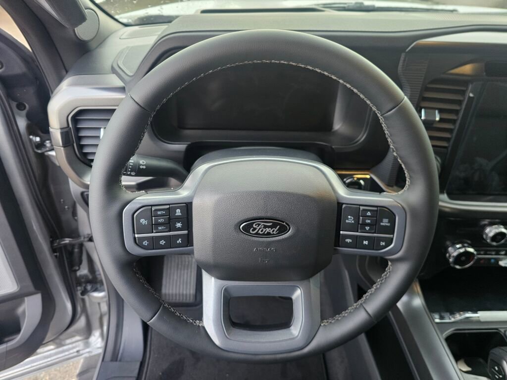 New 2025 Ford F150 Lariat w/ Equipment Group 502A High image 13