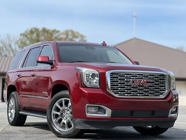 Used 2018 GMC Yukon Denali w/ Open Road Package AWD/4WD image 3