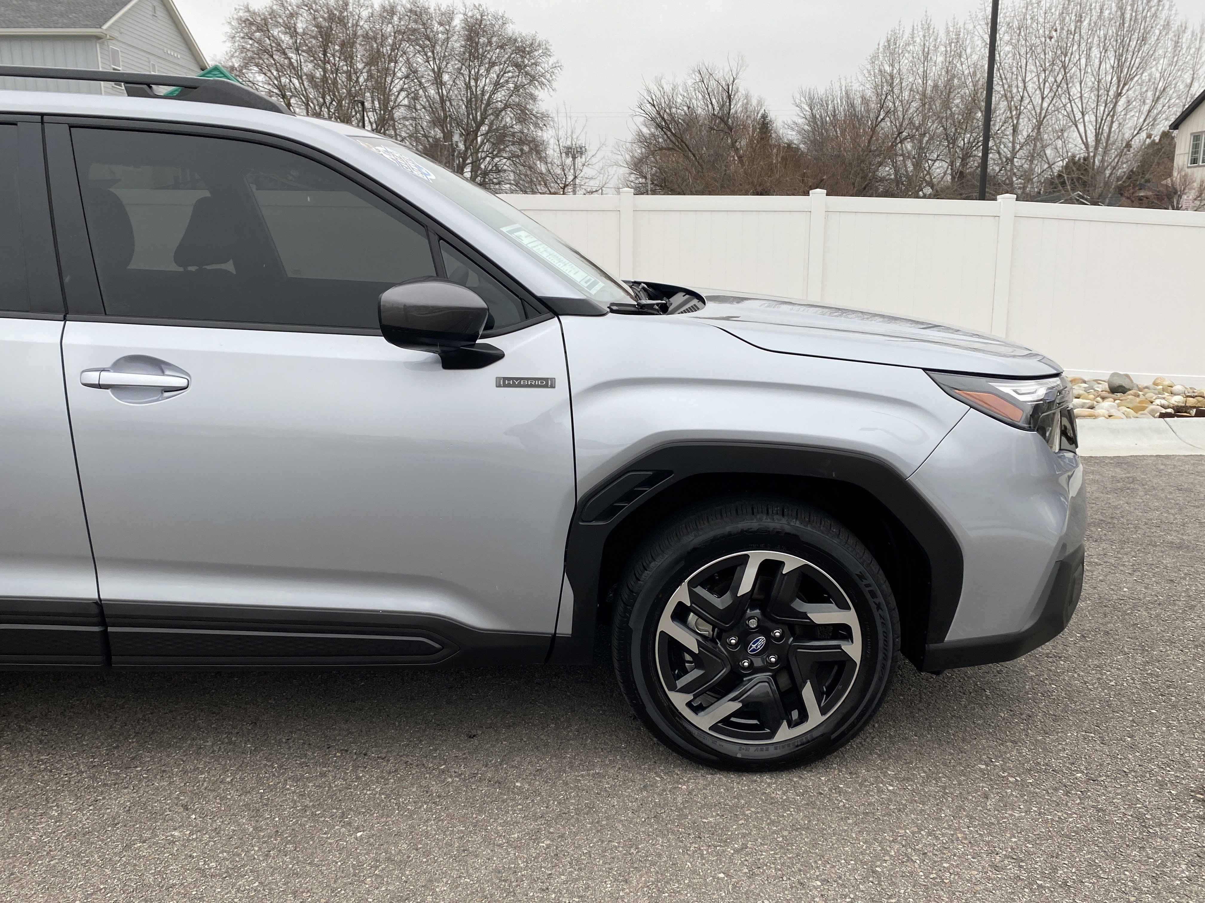 Used 2025 Subaru Forester Premium image 8