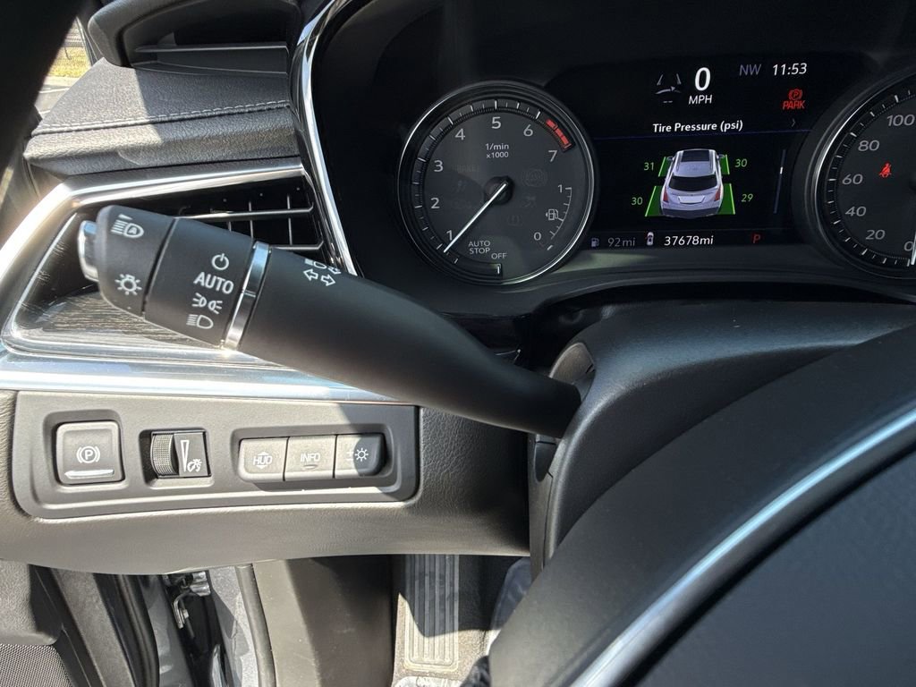 Used 2022 Cadillac XT5 Premium Luxury w/ Technology Package image 28