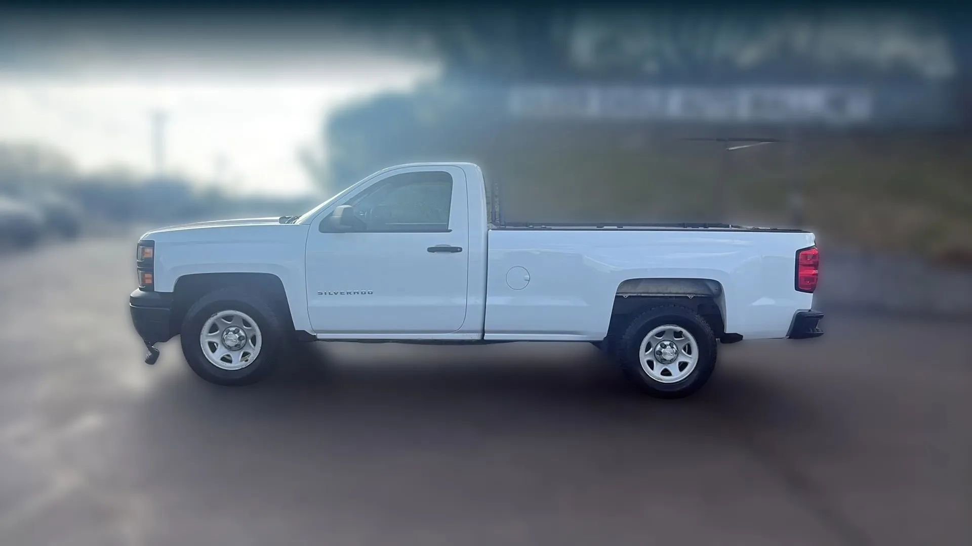 Used 2015 Chevrolet Silverado 1500 W/T image 2