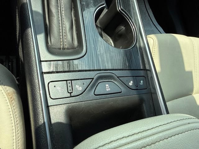 Used 2019 Chevrolet Impala Premier FWD image 10