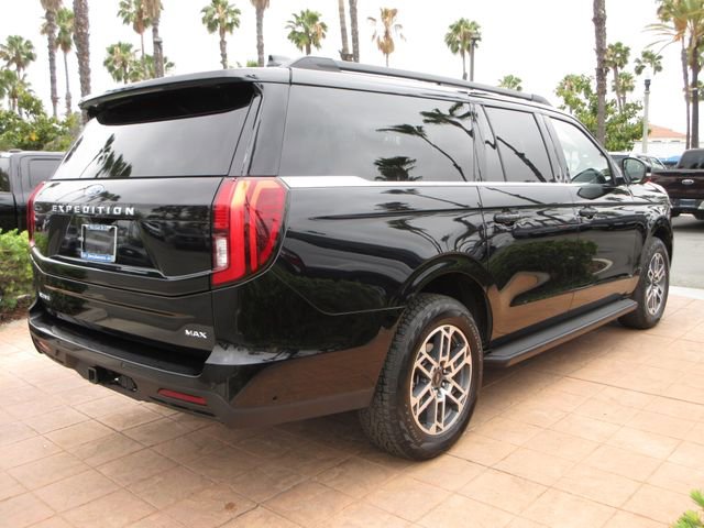 Certified 2025 Ford Expedition Max Active AWD/4WD image 4