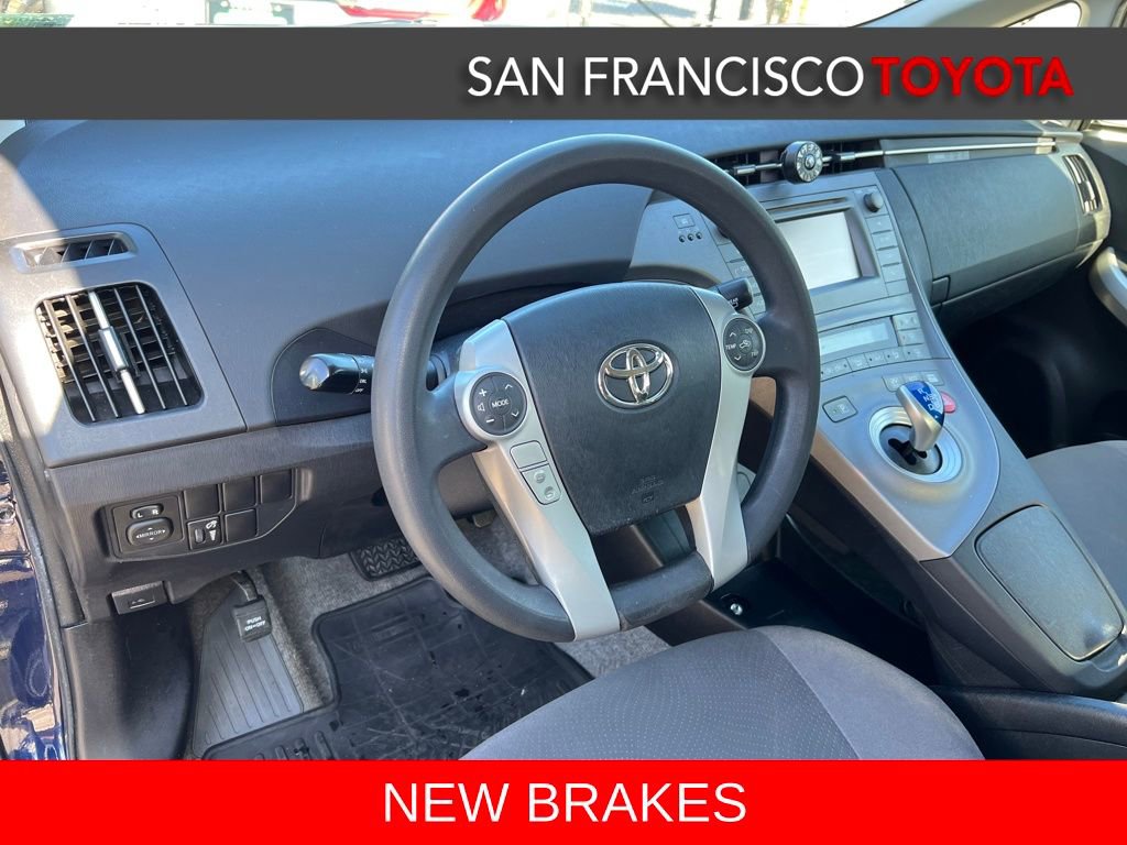 Used 2014 Toyota Prius Two image 11