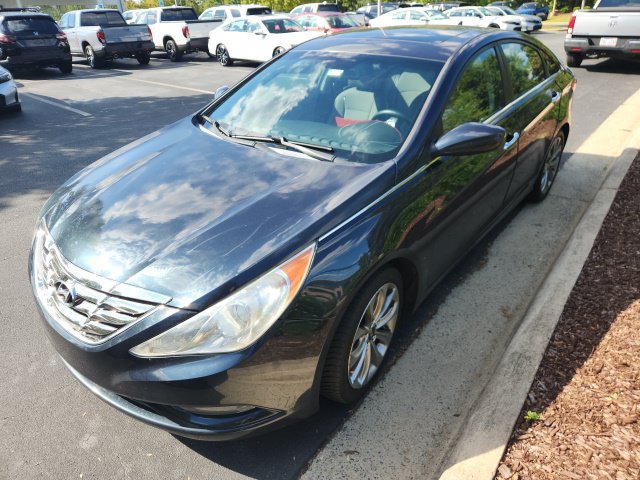 Used 2011 Hyundai Sonata SE w/ Navigation & Sunroof Pkg 4